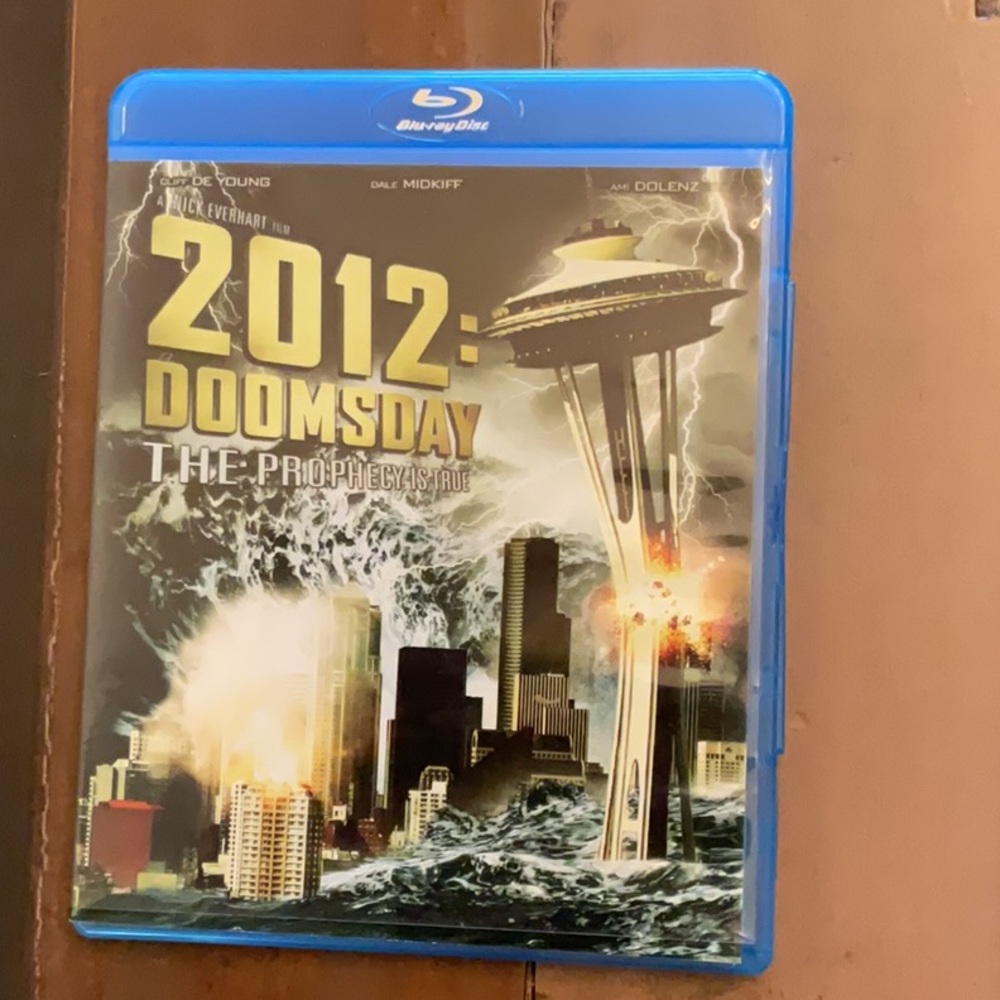 2012: Doomsday Blu-ray